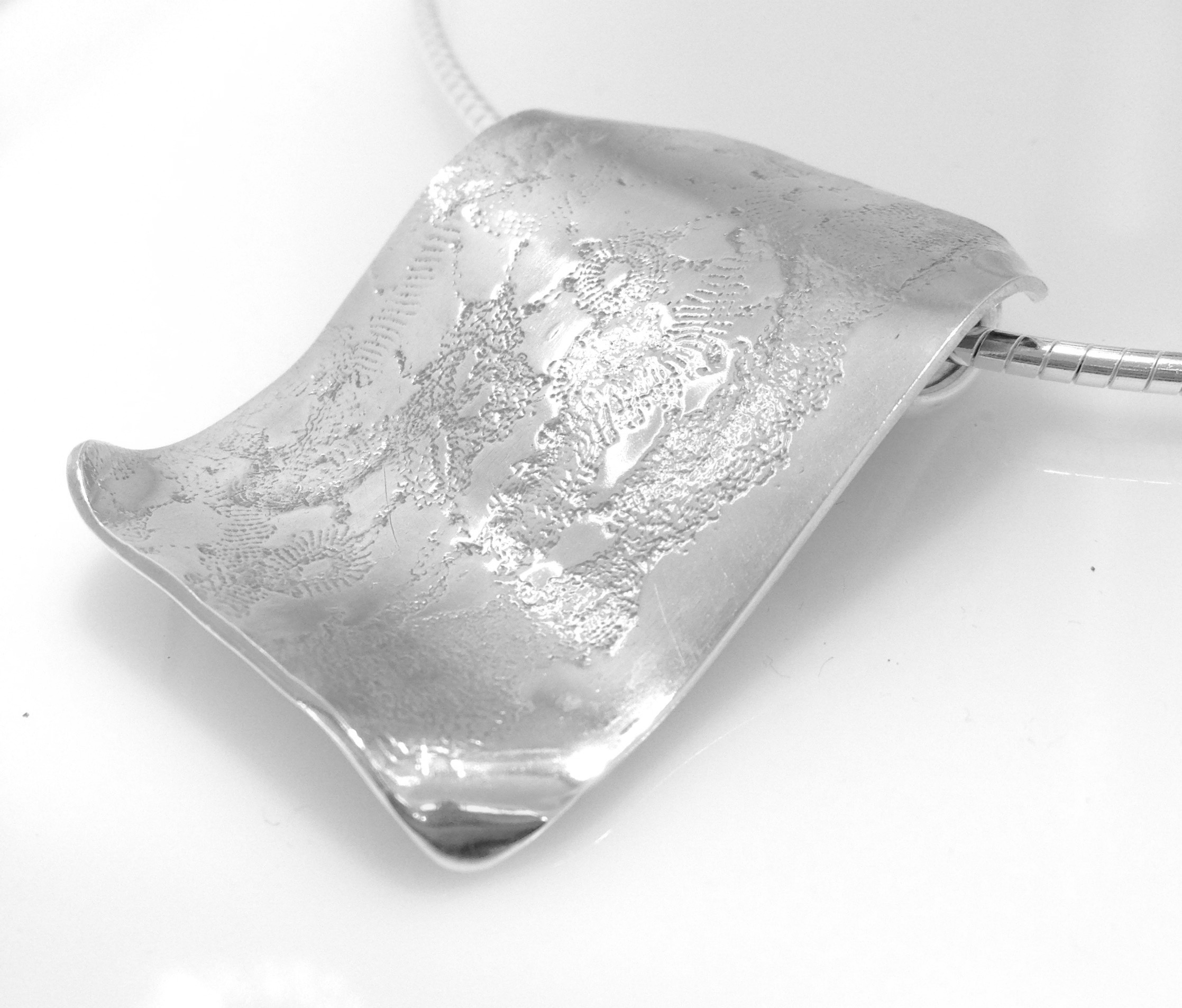 koelkast Brengen vasteland Zilveren plaat hanger - ArtiMart Sieraden